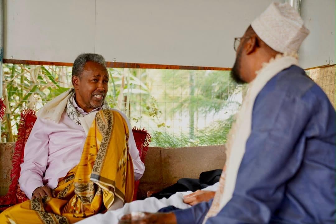 Wadahadal lala yeeshay odayaasha bulshada